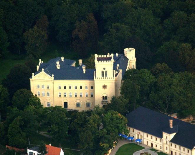 Na prohlídku interiéru, na pivo i&nbsp;oběd