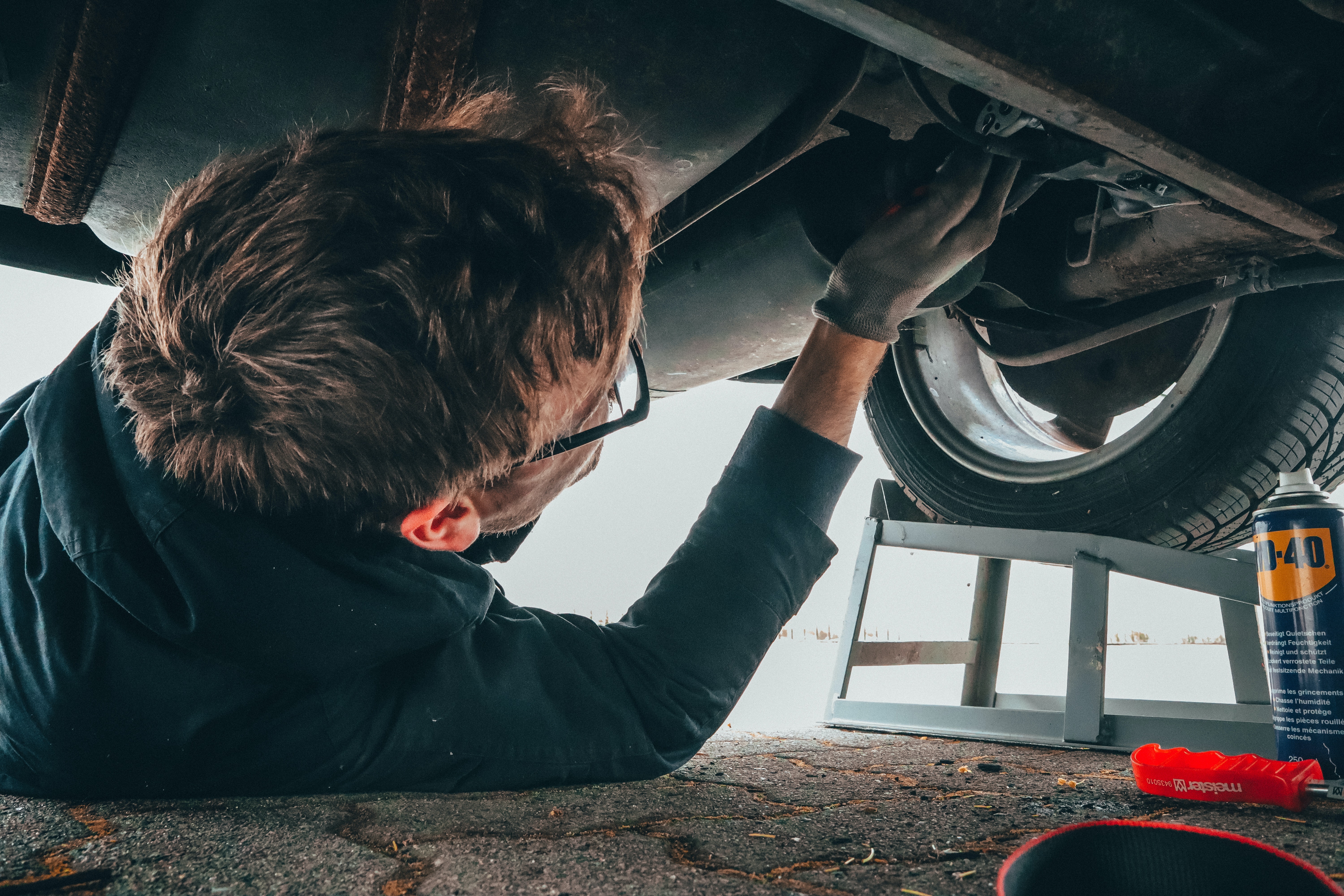Příčinu, proč auto nestartuje řešte s&nbsp;autoservisem